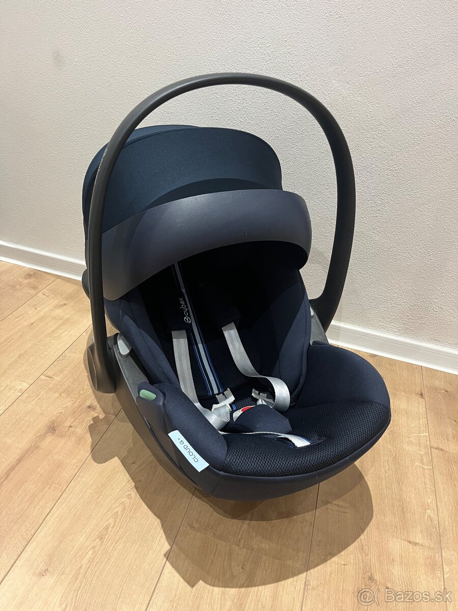 CYBEX Cloud G i-Size PLUS Ocean Blue