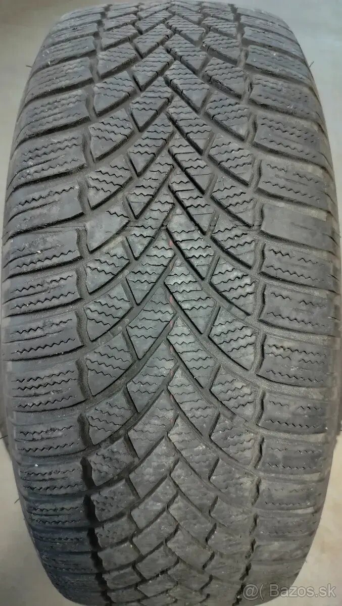 Zimná pneumatika 2ks 215/55 R17 98V Bridgestone