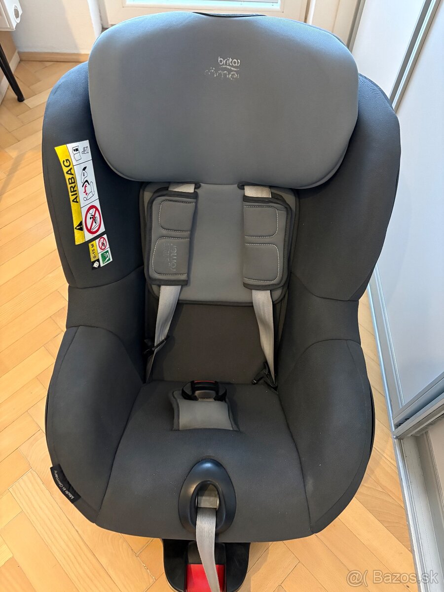 Britax Römer Autosedačka Dualfix M i-size sivá