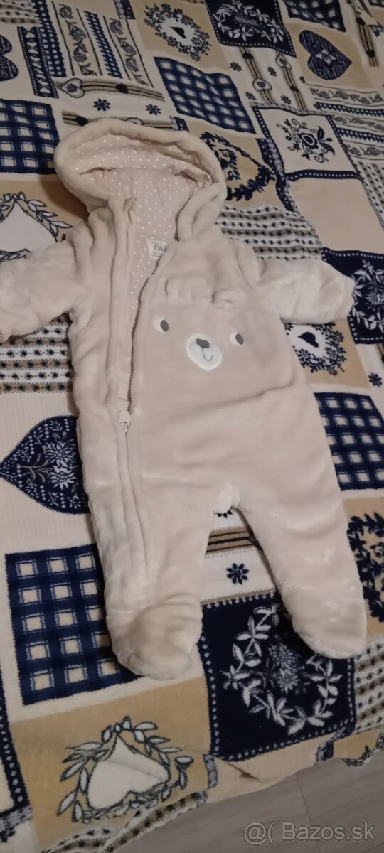 Zimný overal pre bábätko macko