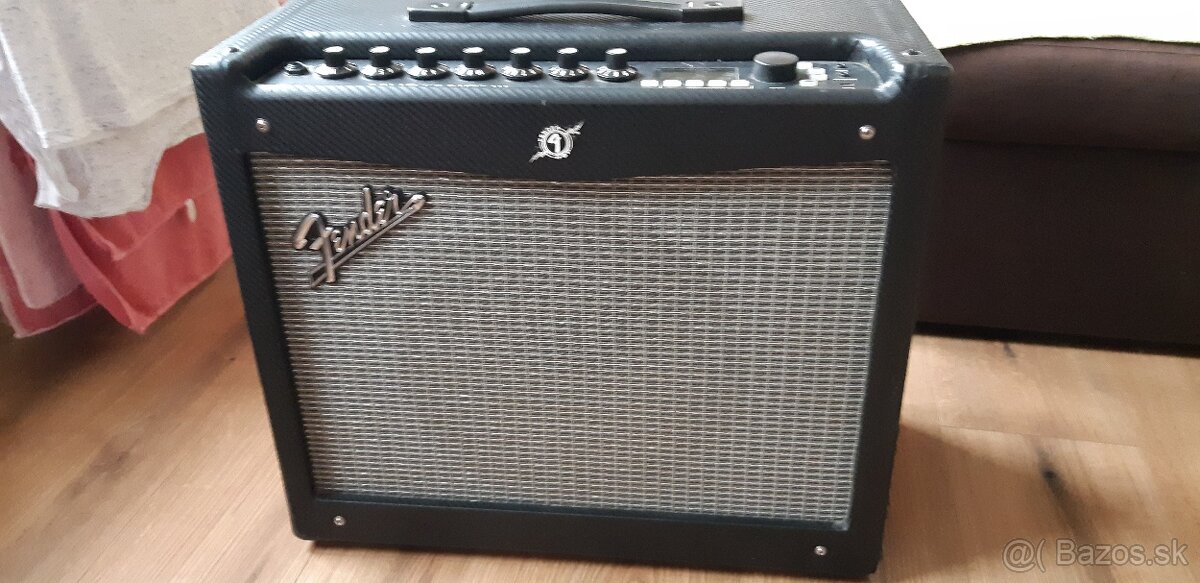 Predám Fender Mustang III V2 100W
