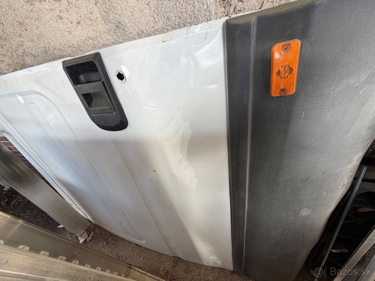 Posuvné dvere Iveco Daily