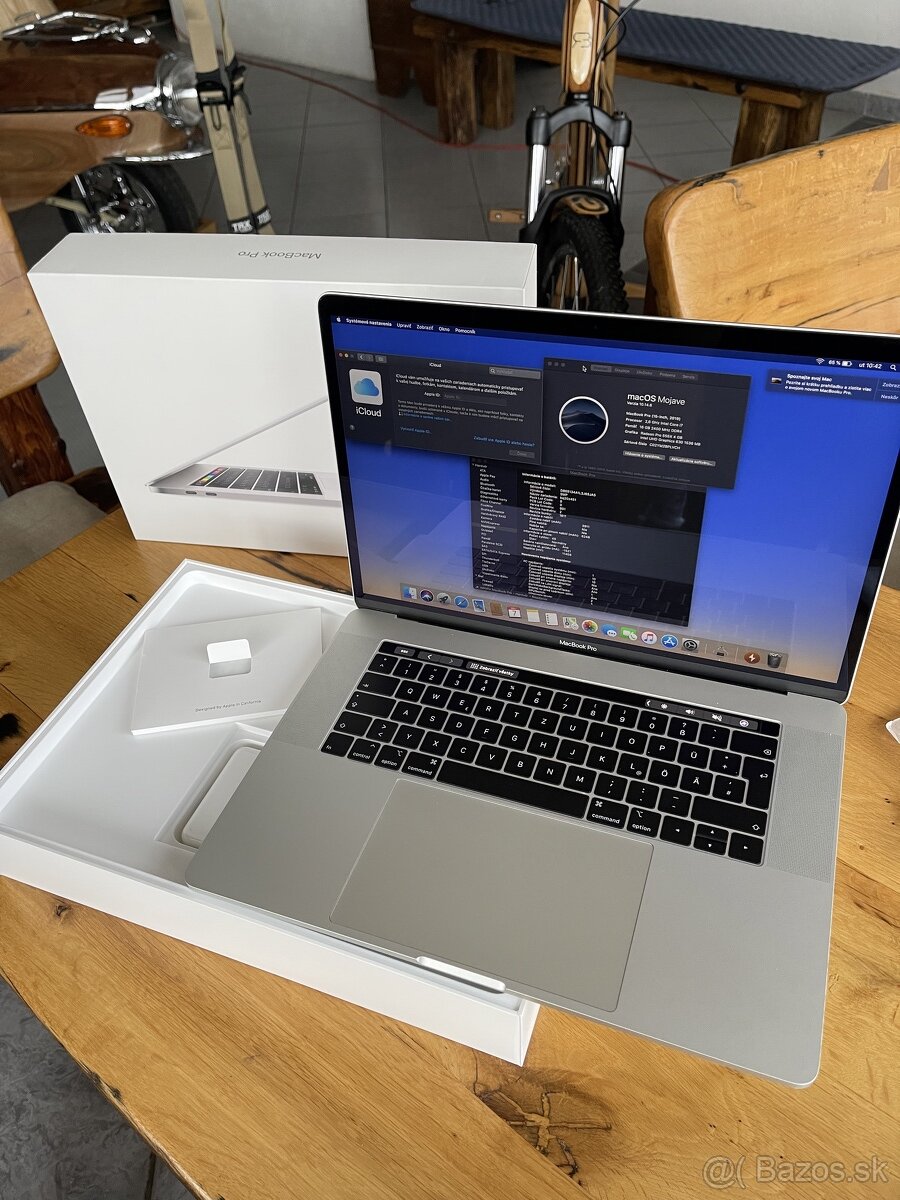 MacBook Pro 15 touchbar (2019) i7 2,6GHz, 16GBram, 256GBssd