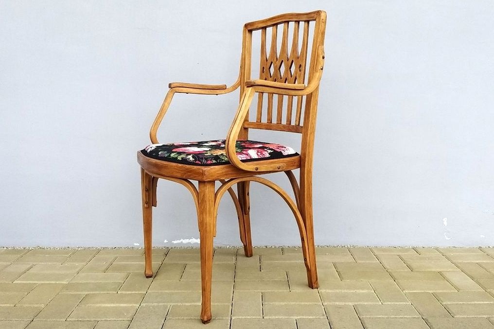 Secesní křesílko THONET