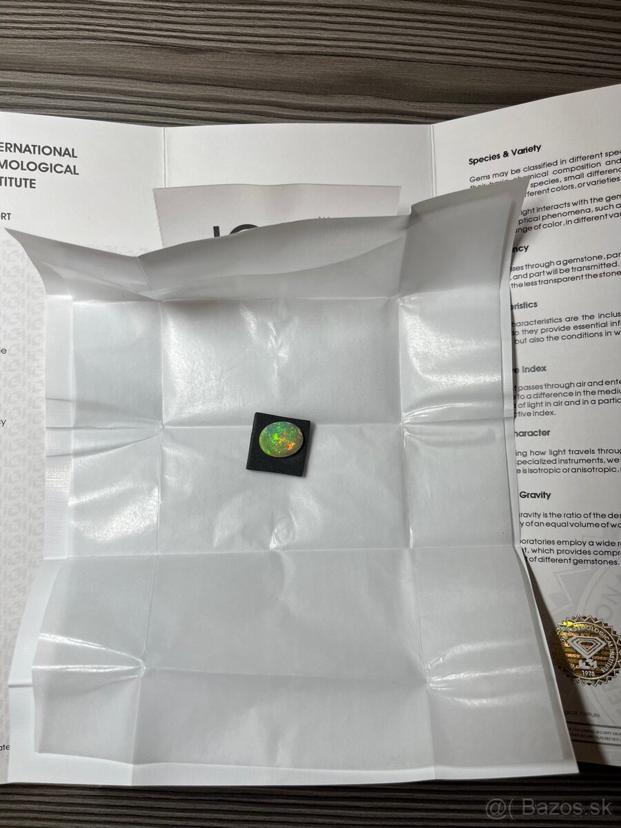 Prírodný opál IGI 4,68ct