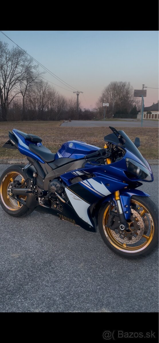 Yamaha R1 2008