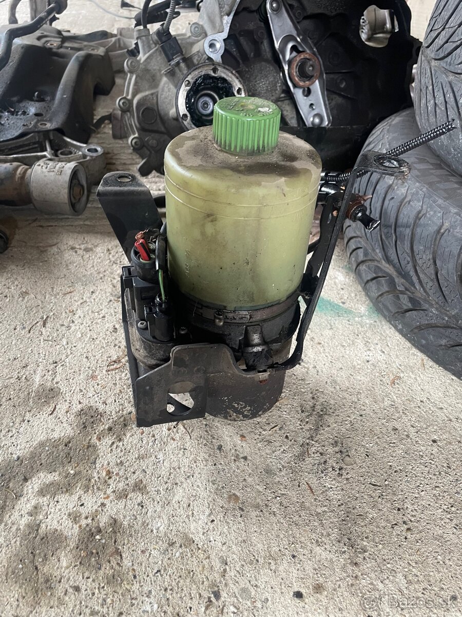Servo čerpadlo TRW fabia polo Ibiza