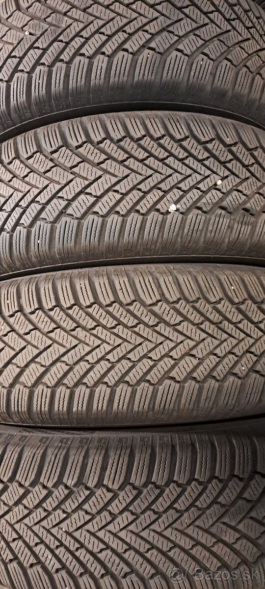 Predám 4ks jazdené zimné 205/60r16-92T Continental
