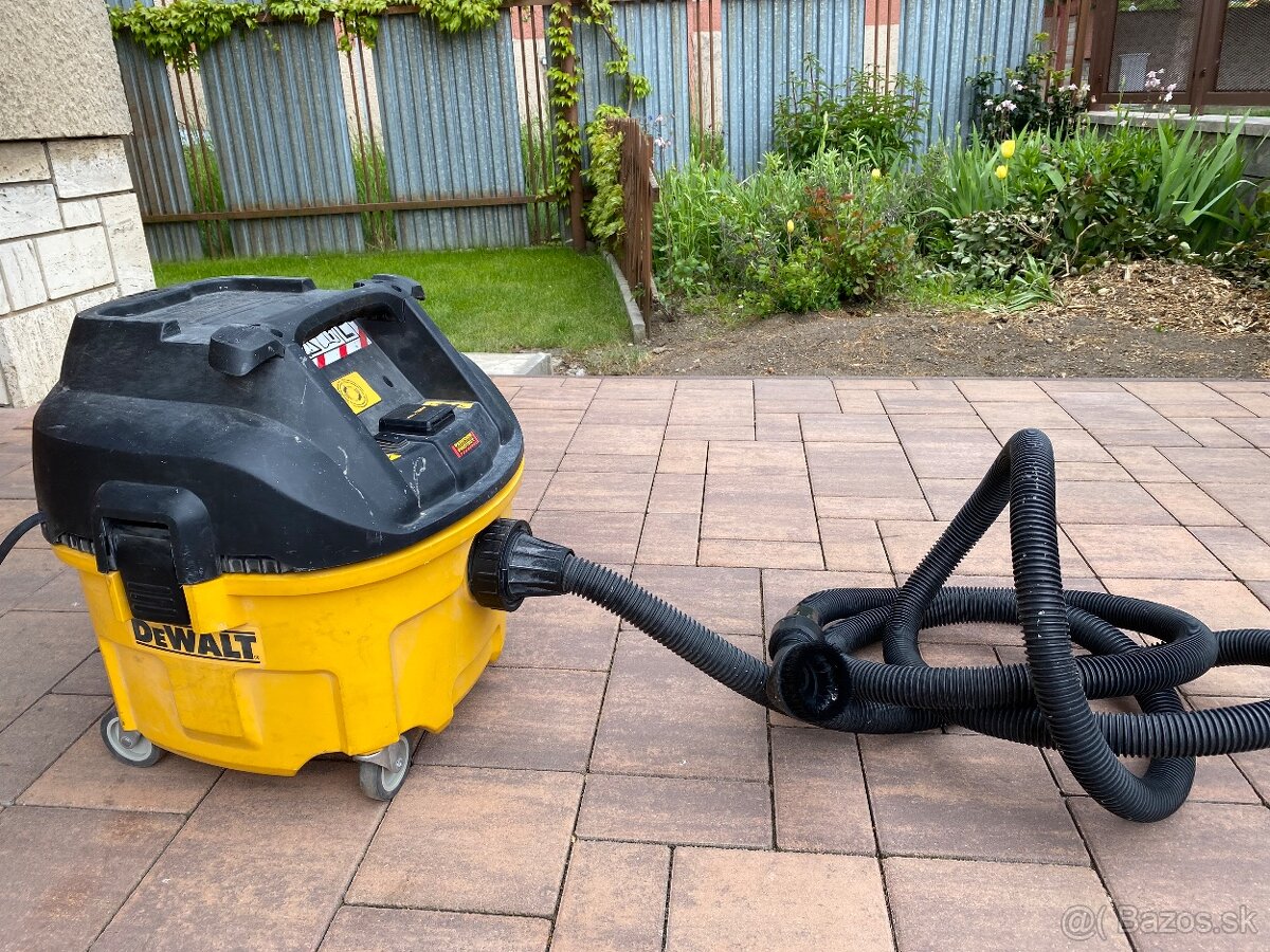 PRIEMYSELNÝ VYSÁVAČ DeWALT 901L Type 12