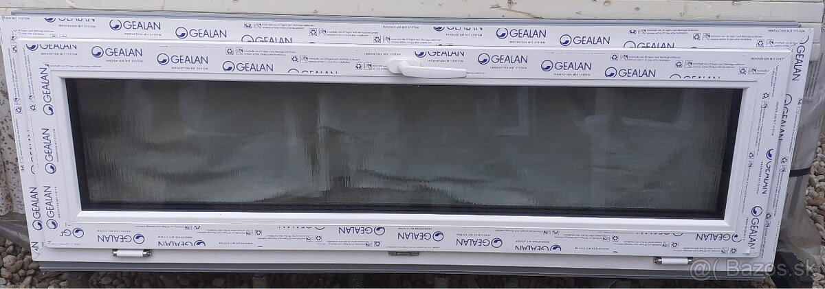 Predám sklopne biele okno 150x50 trojsklo a 147x94 dvojsklo