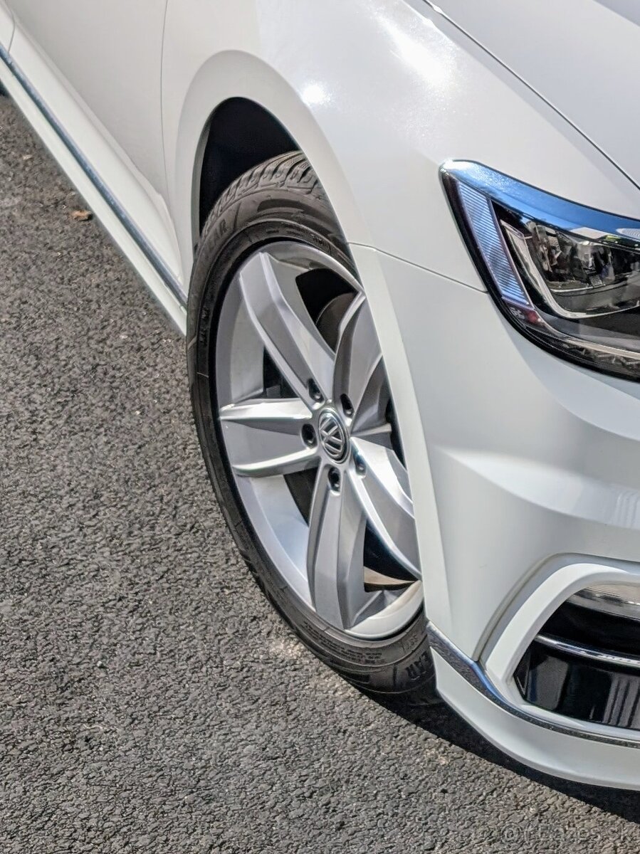 Volkswagen elektróny + pneu 215/55 R17 Passat B8