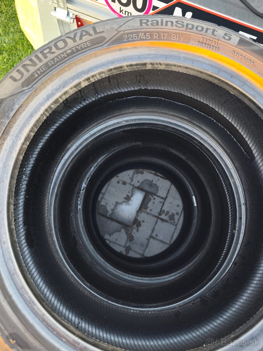 Pneumatiky uniroyal