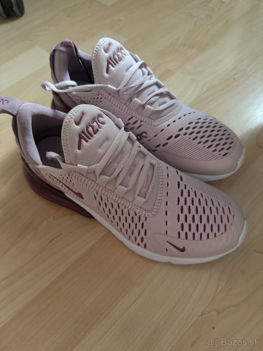 nike damske