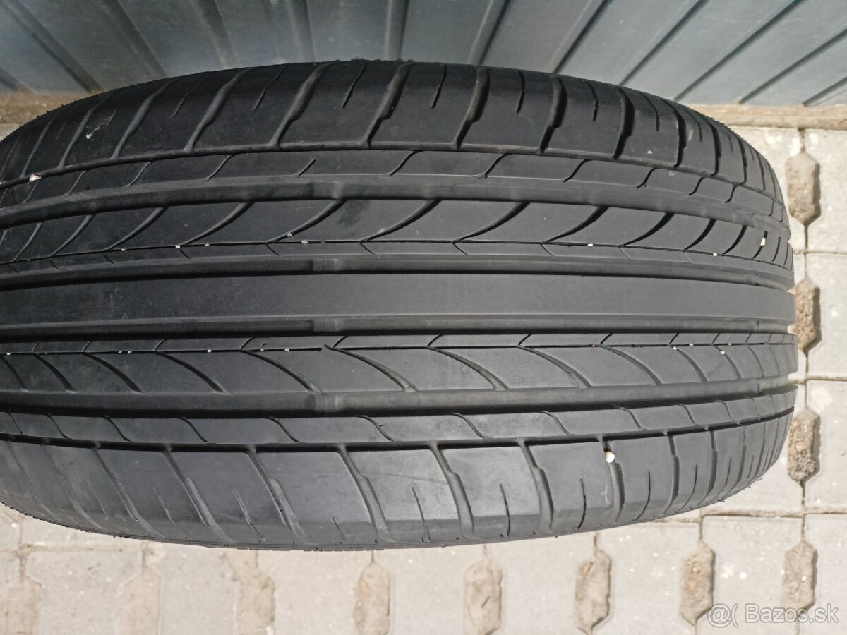 Predám pneumatiky na 4×4 auto