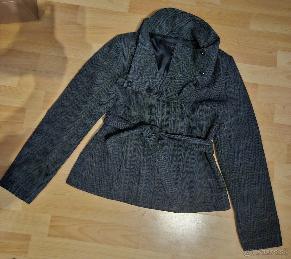 Damsky kabat H&M velkost S karovany