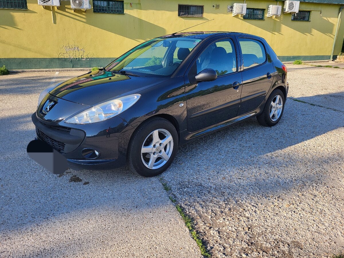 Peugeot 206 plus,