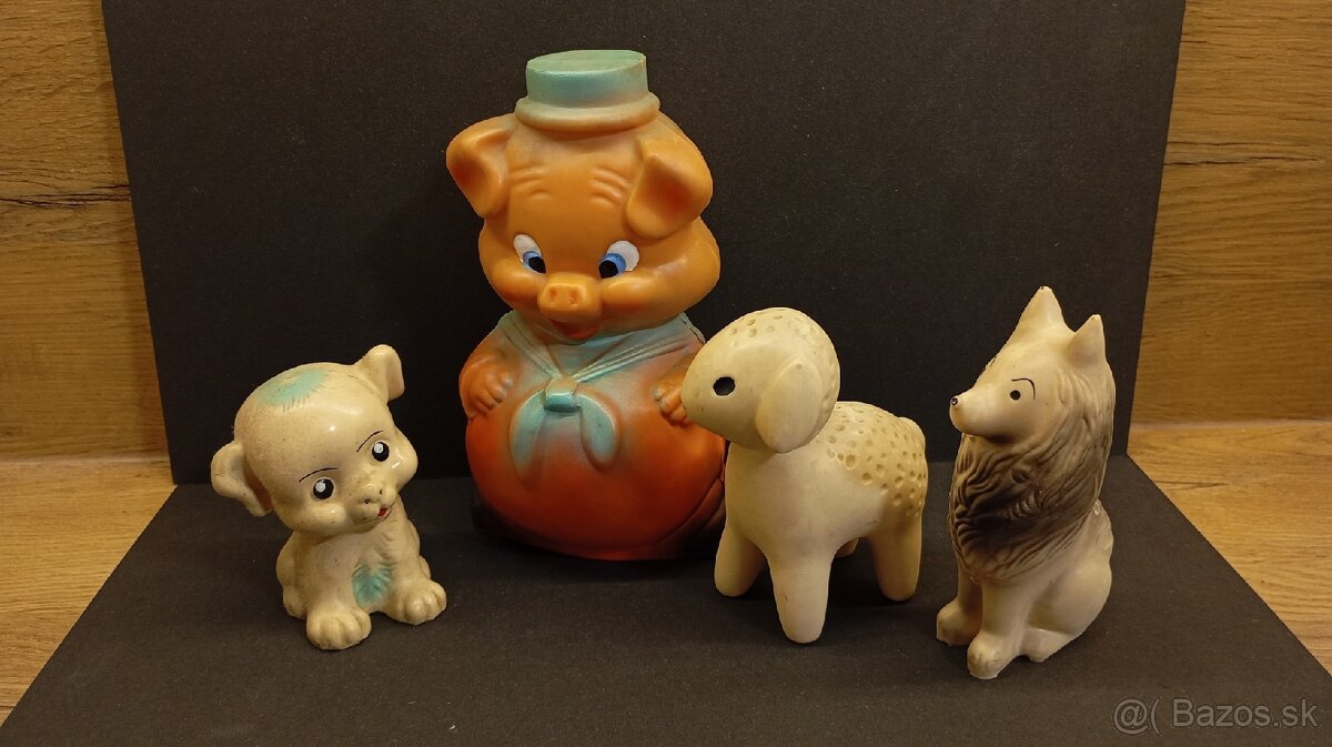 staré gumené hračky