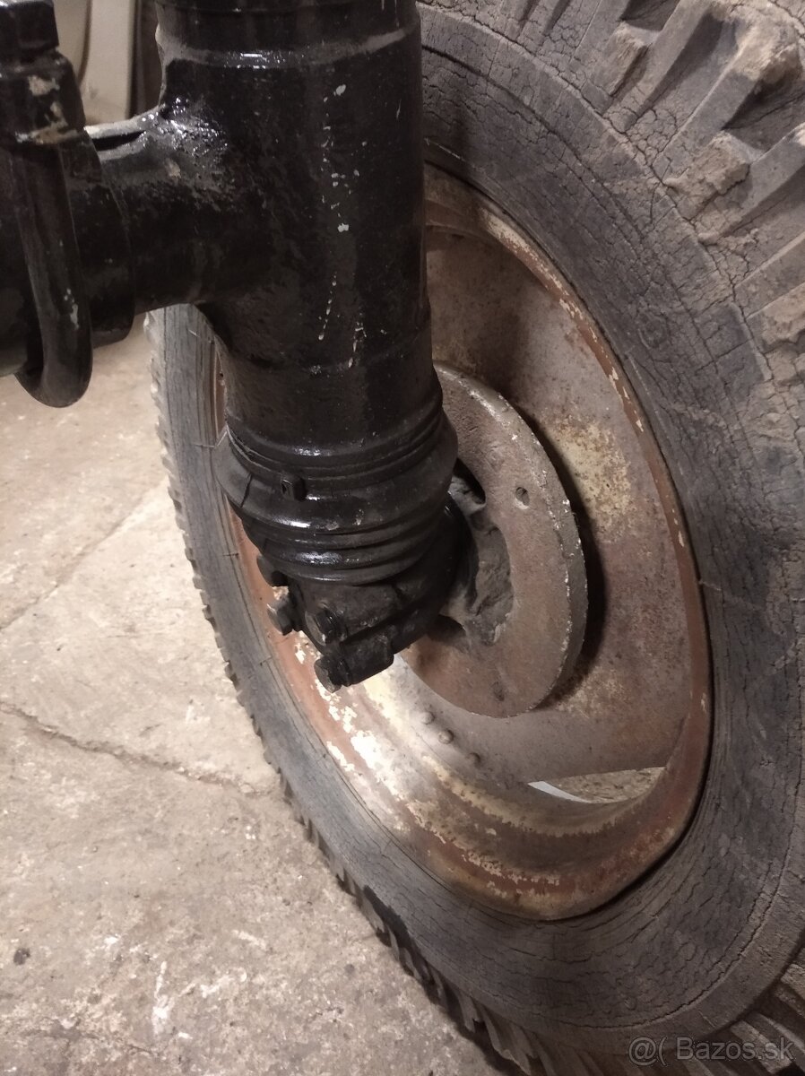 Predna náprava na Zetor