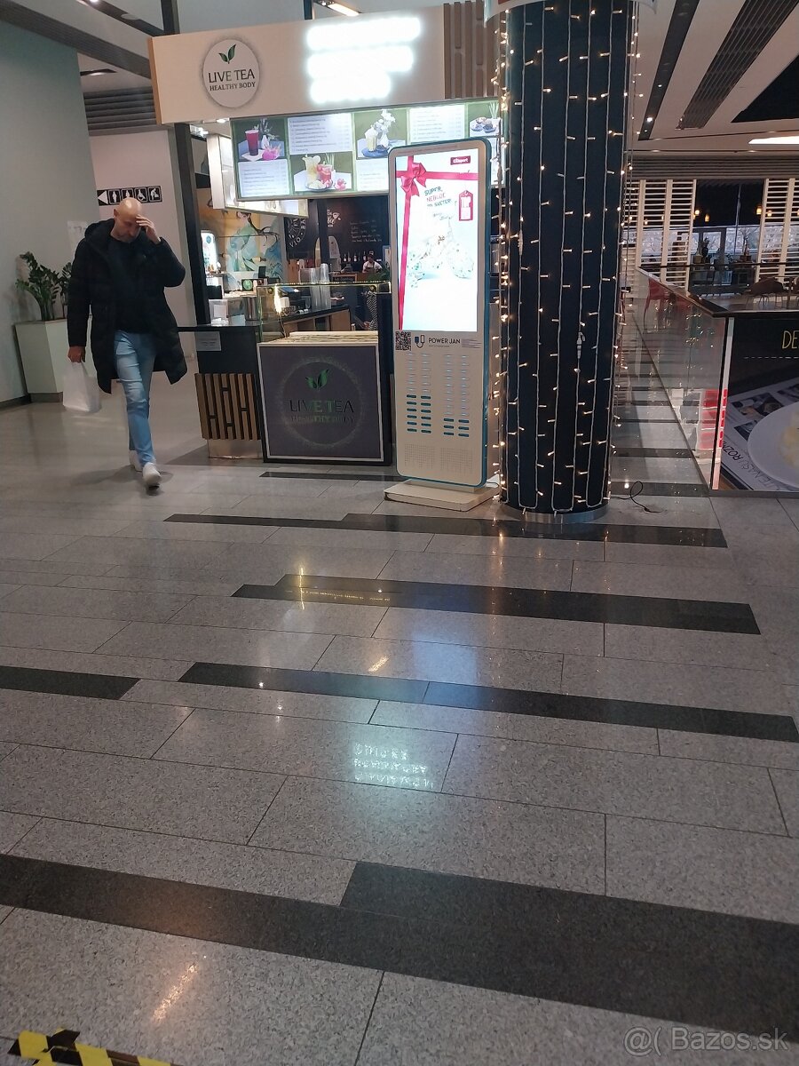 Reklamné plochy v BA v nákupných centrách a na vysokých škol