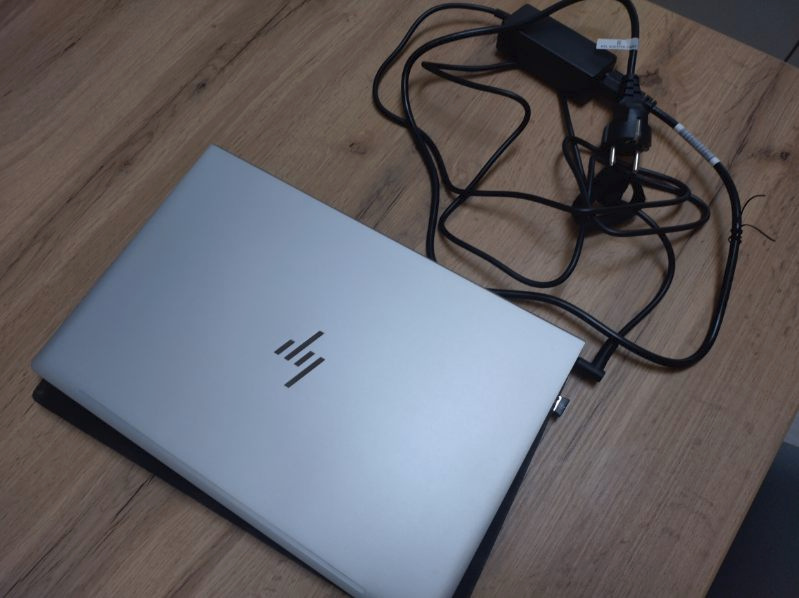 HP EliteBook 640 14 inch G9