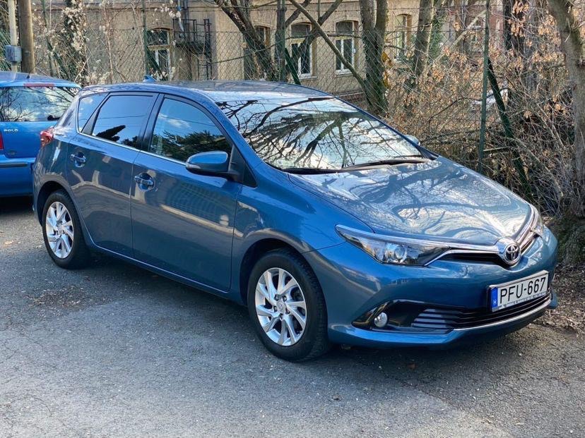 Toyota Auris 1.6 benzin