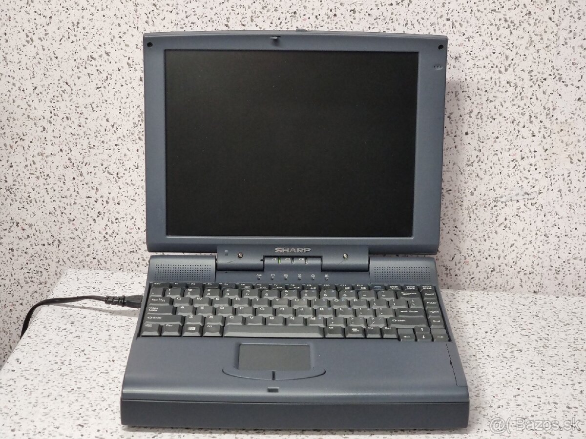 # SHARP PC-9080 starý laptop/notebook