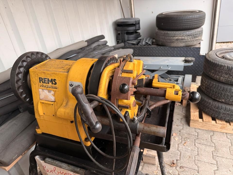 Rems Magnum 4000 zavitorez do 4"