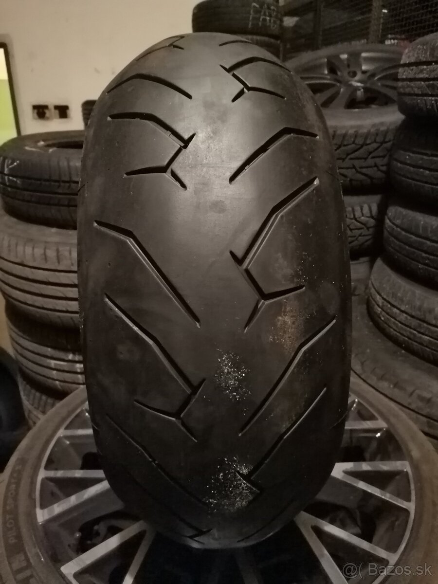 240/45 17