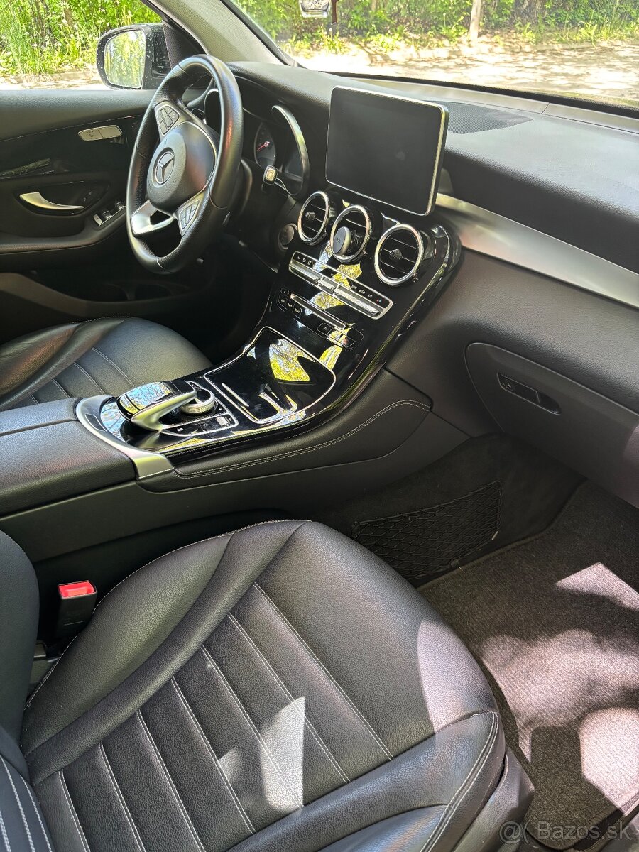 Mercedes GLc