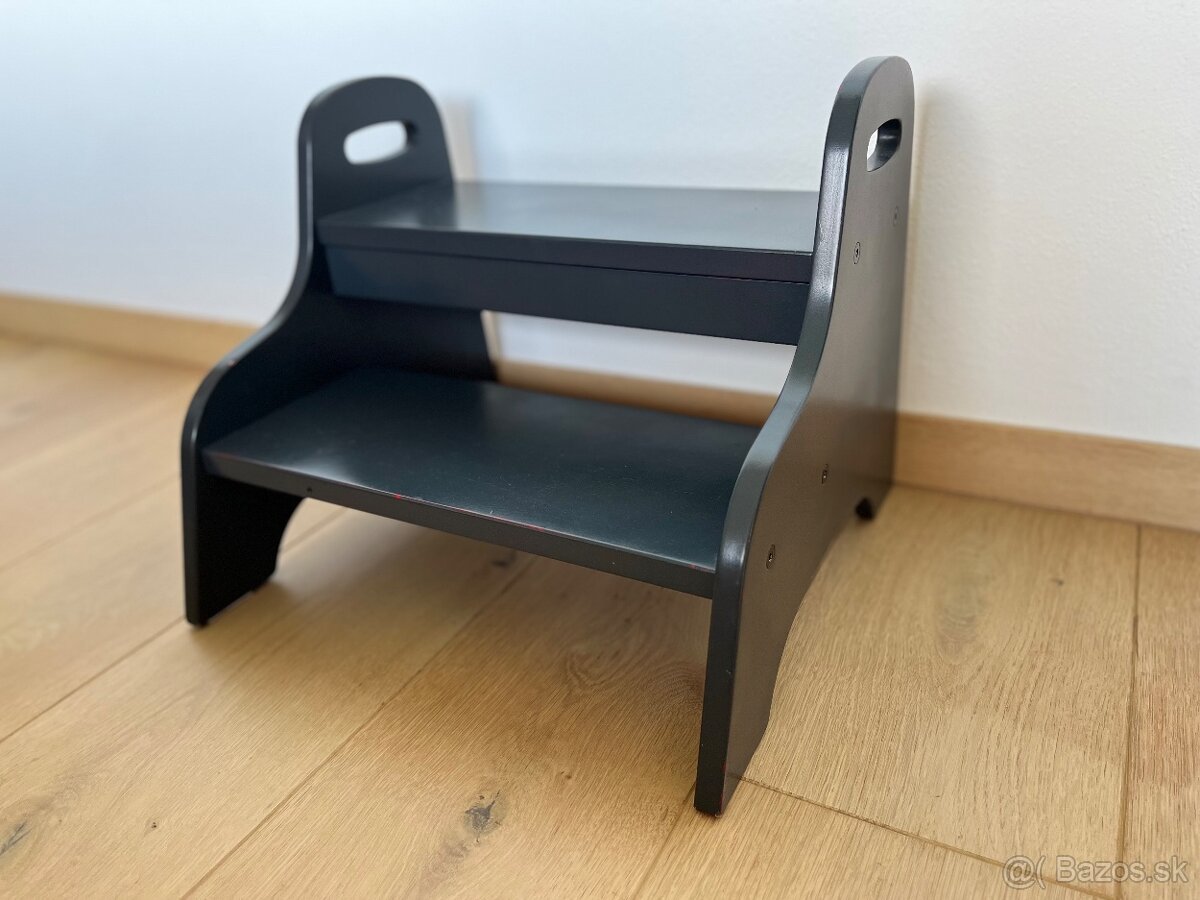 Ikea schodíky Trogen