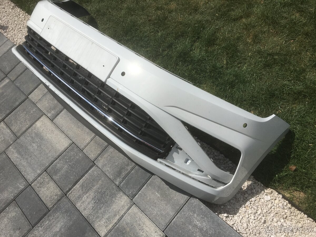 VW Sportsvan lift