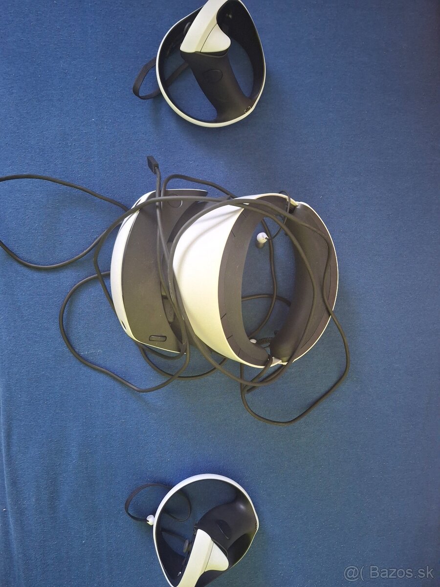 PSVR 2 - 300€
