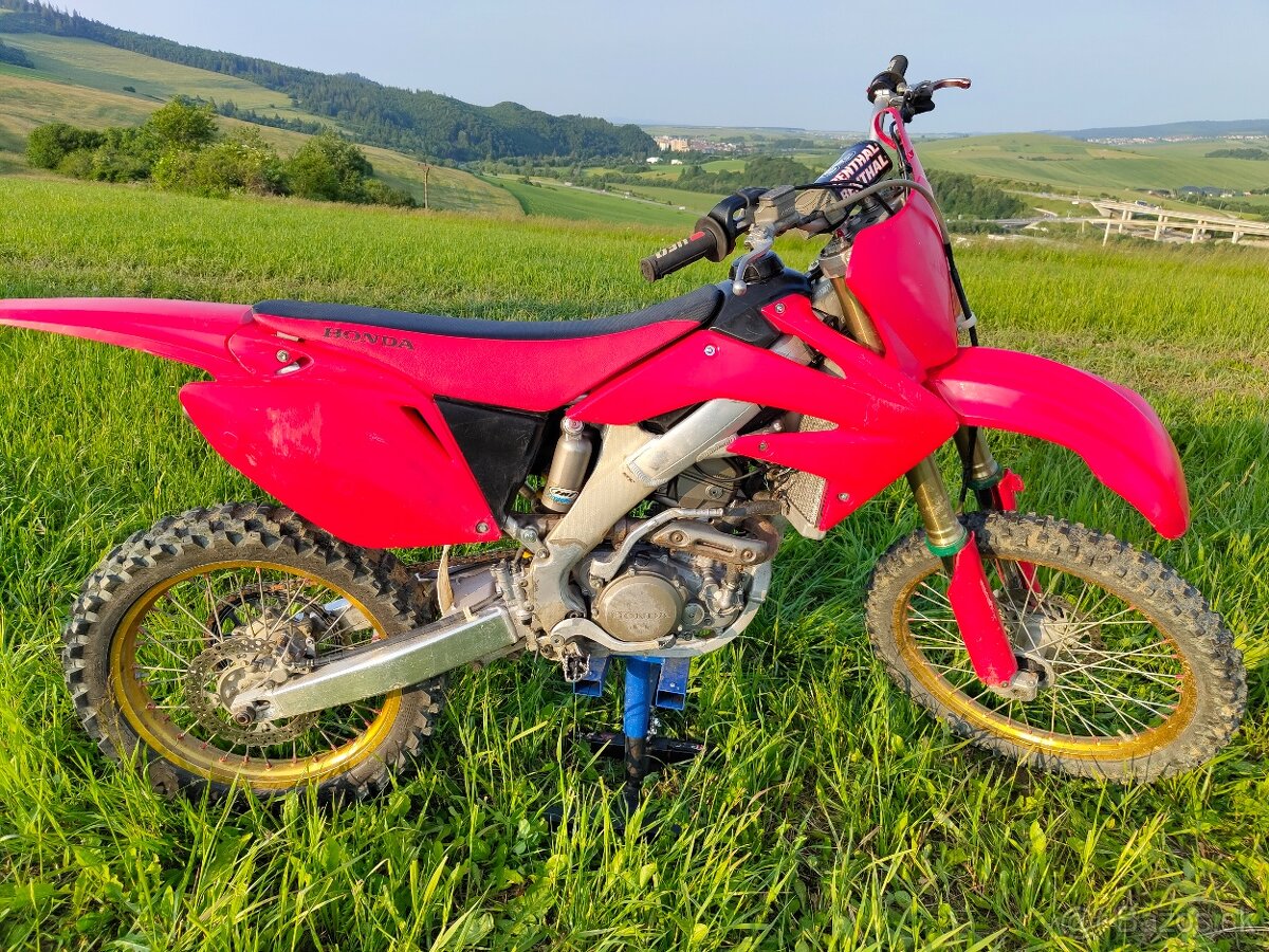 Hodna CRF 250 R 2008 (karburátor)