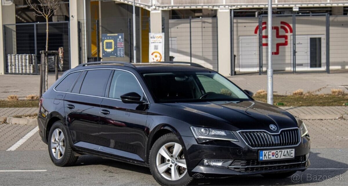 Škoda Superb Combi