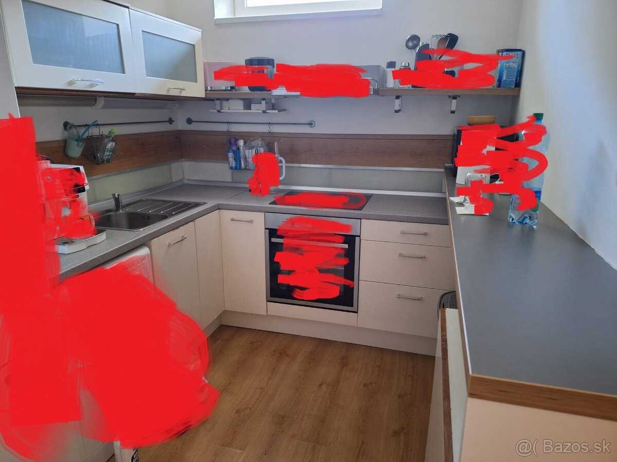 Predám kuchyňu bez spotrebičov