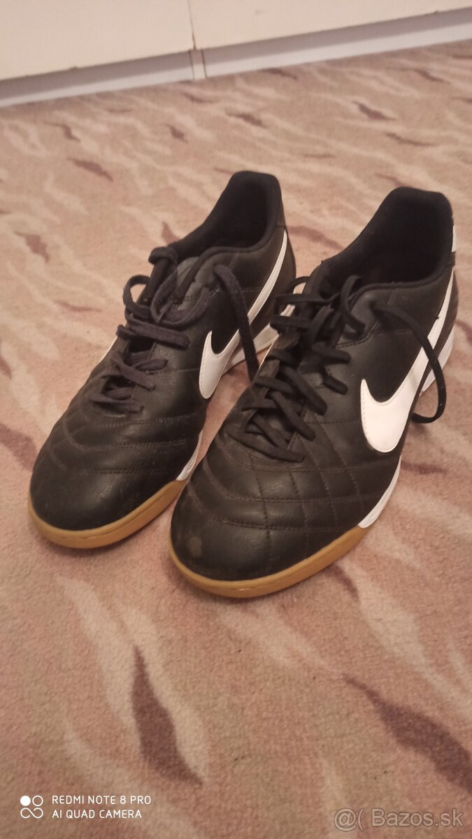 Halové topánky Nike