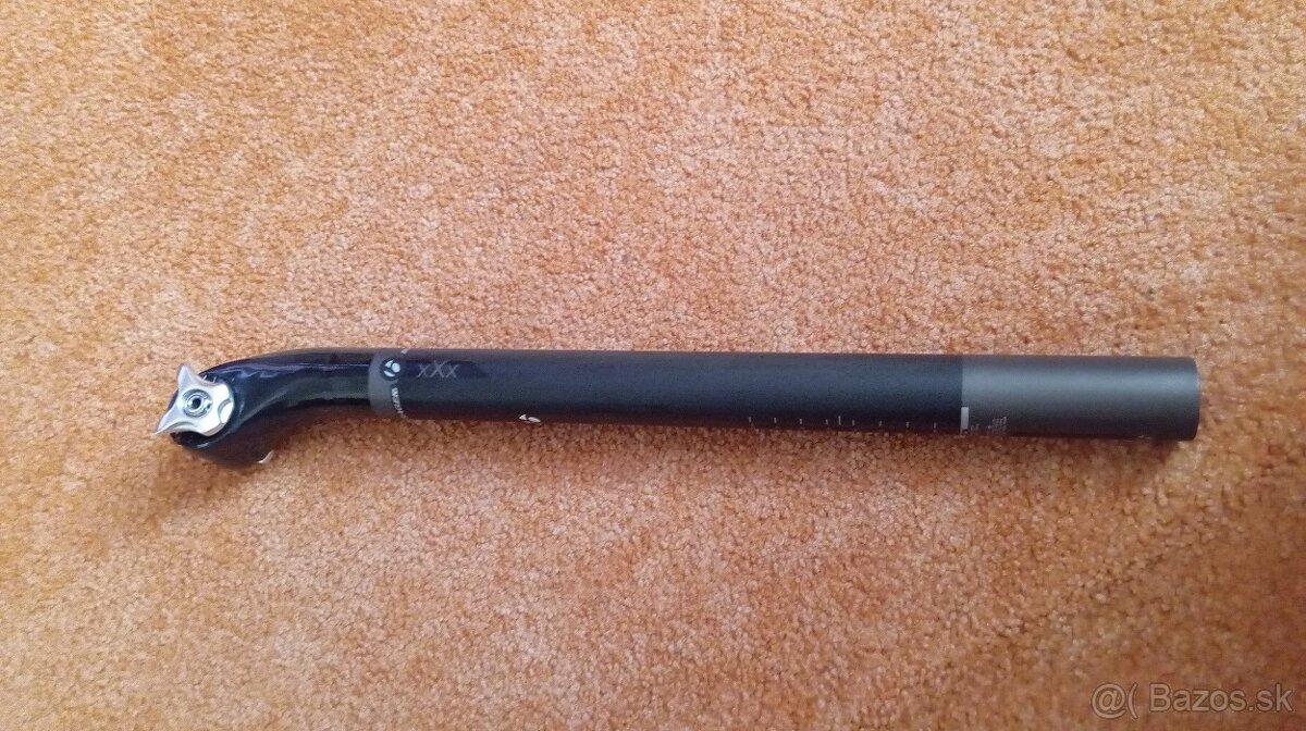 SEDLOVKA BONTRAGER XXX LITE CARBON, 31,6", 400 MM