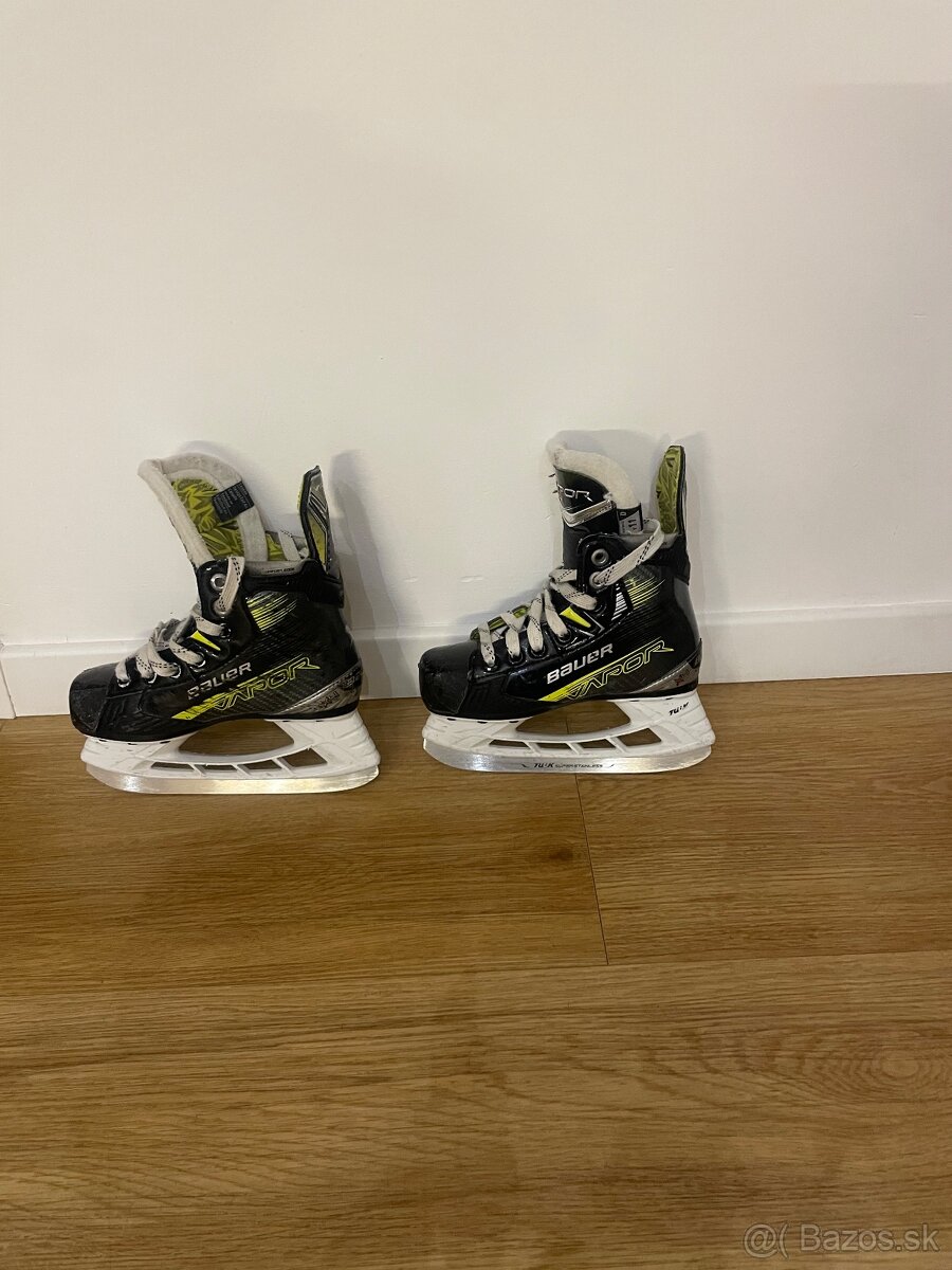 Predám korčule BAUER VAPOR X4