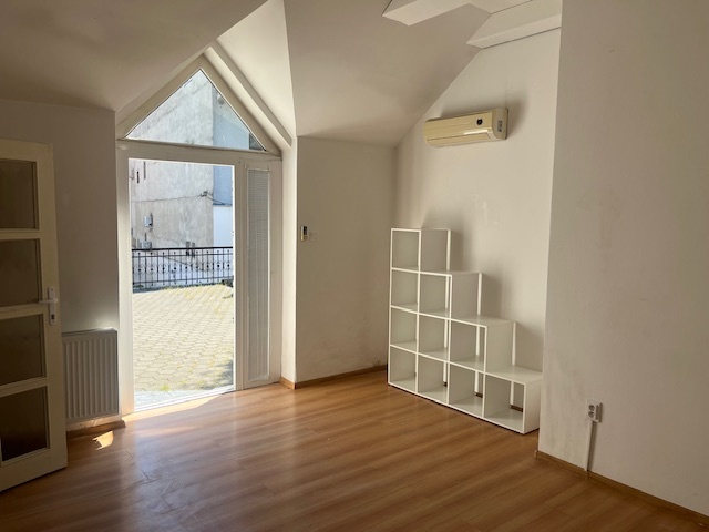 Prenájom kancelárie Nitra, centrum s parkovaním