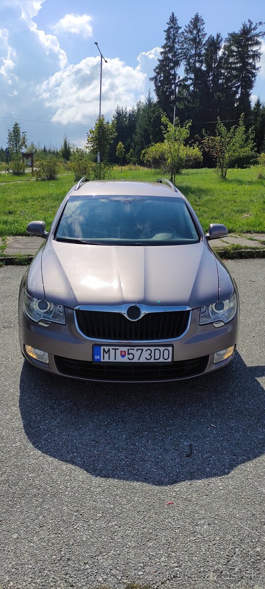 Škoda Superb 1.6TDI diesel, 77kW, MT/5, rok:10/2011.