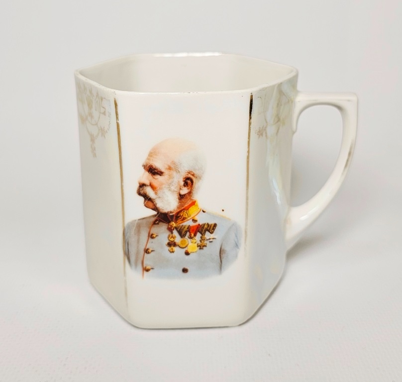 porcelánová šálka Franc Josef