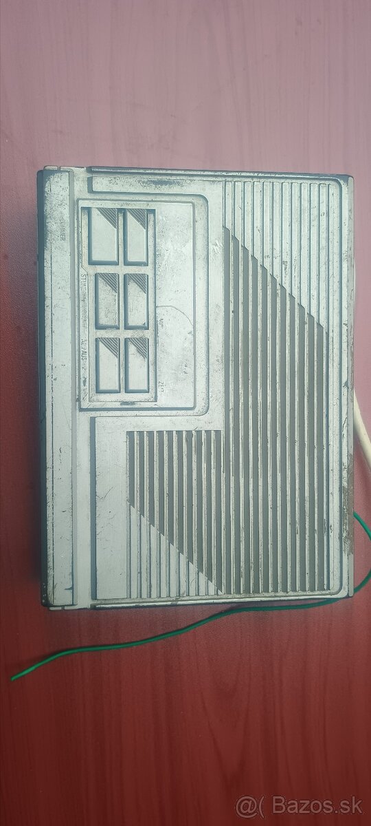 Rádio budík International