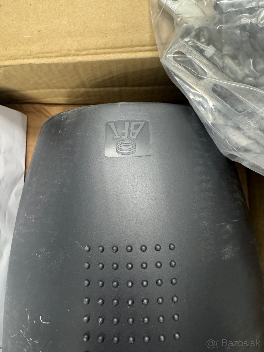 Motor na bránu bft plus diaľkový ovládač