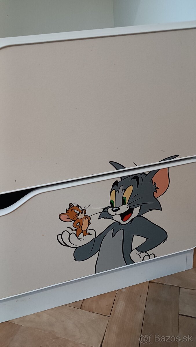 Knižnica Tom a Jerry