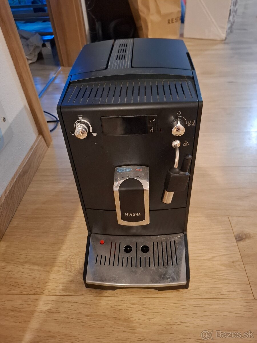 Kavovar nivona nicr 550