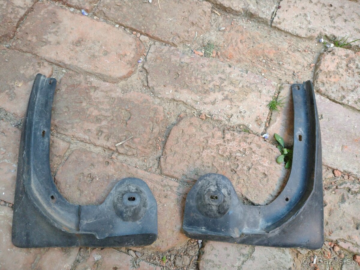 predné zásterky Škoda Octavia 2 2005