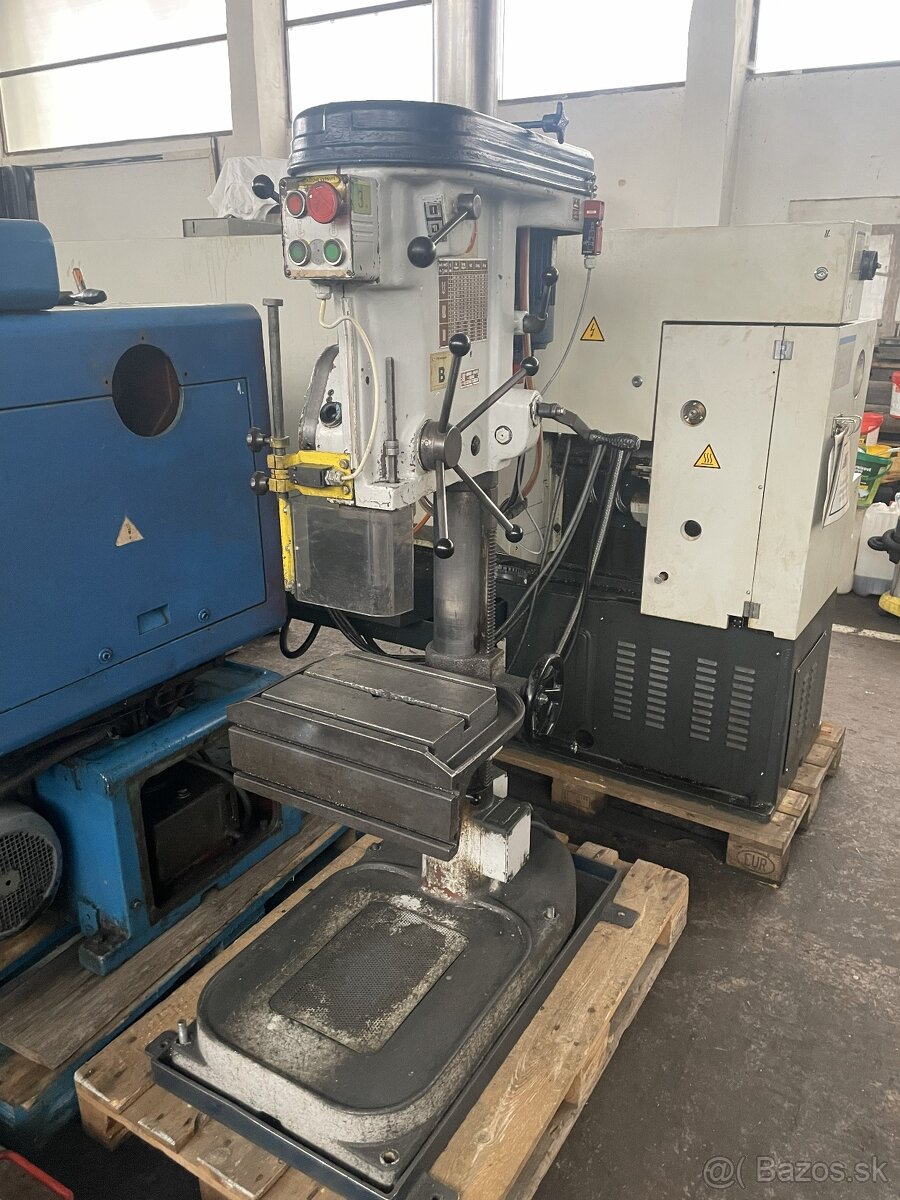 Vŕtačka stĺpová VS 20 B