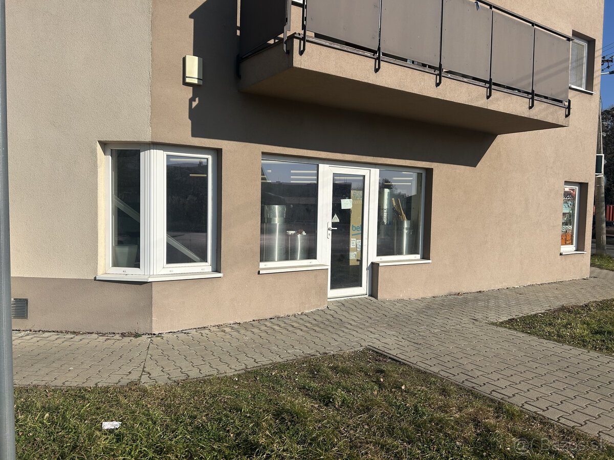 PREDAJ obchodného priestoru v Podunajských Biskupiciach
