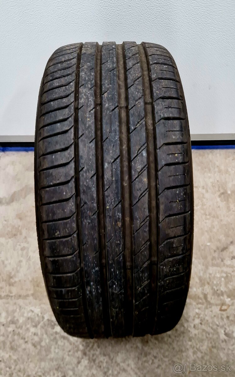 225/40ZR18 Nexen Nfera Sport