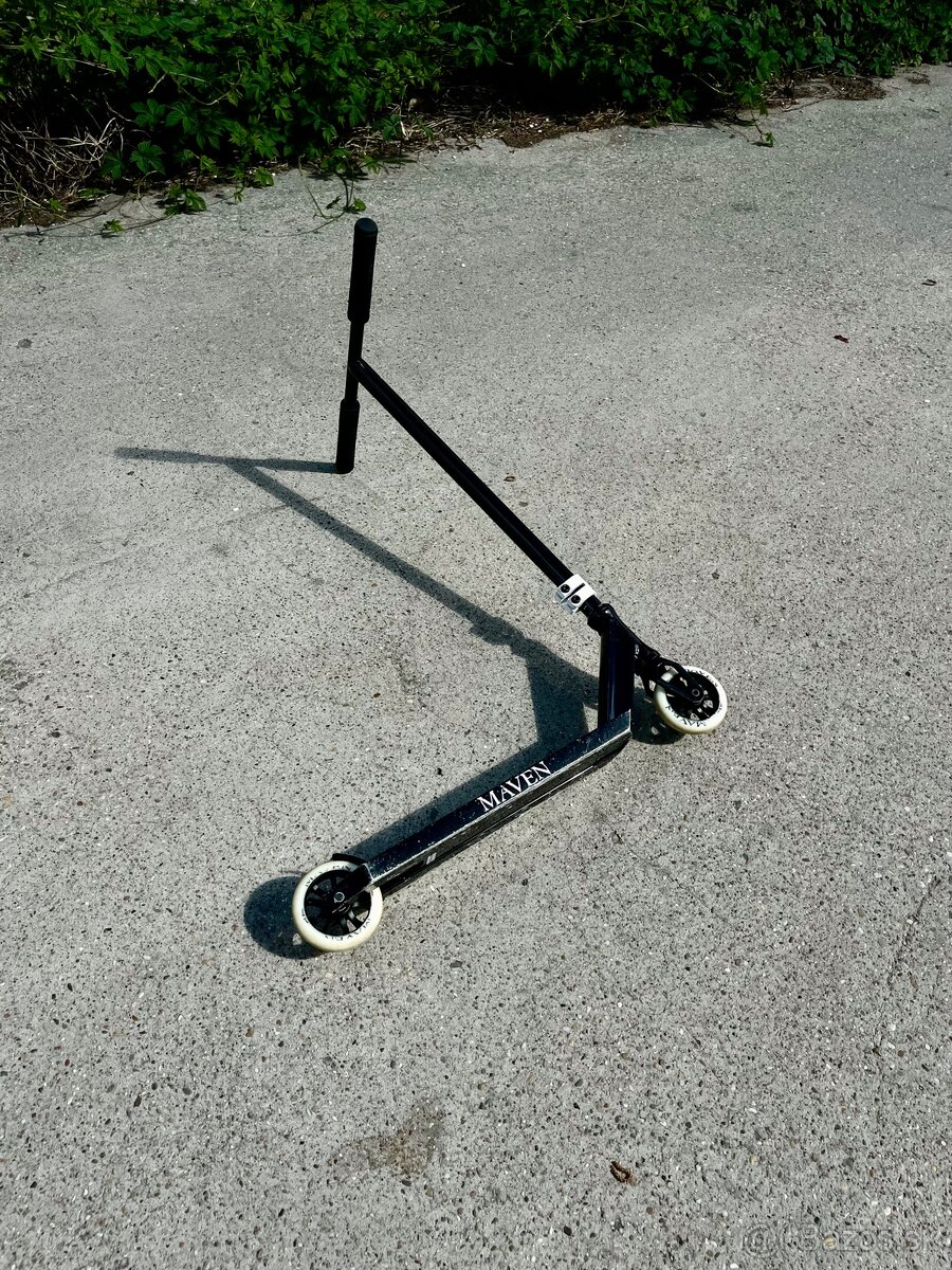 Freestyle kolobežka Maven